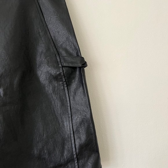 WNDERKAMMER Vegan Leather Shorts size Small - Picture 6 of 9